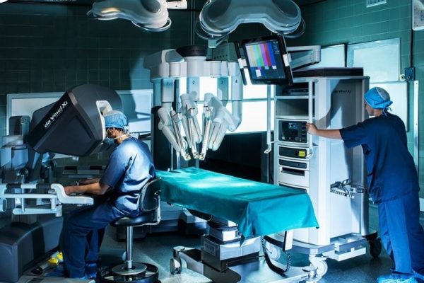 Η ρομποτική χειρουργική, το «όπλο» του χειρουργού